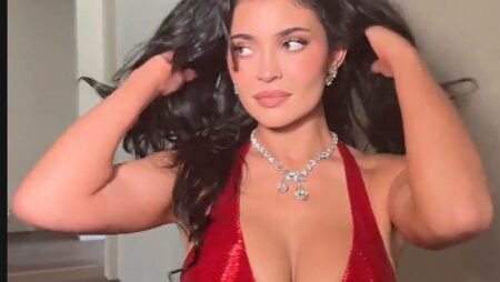 Kylie Jenner’s Schiaparelli plunge revives Oscars-era neckline trend