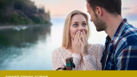 Signet Jewelers stock jumps on solid holiday sales — market signal